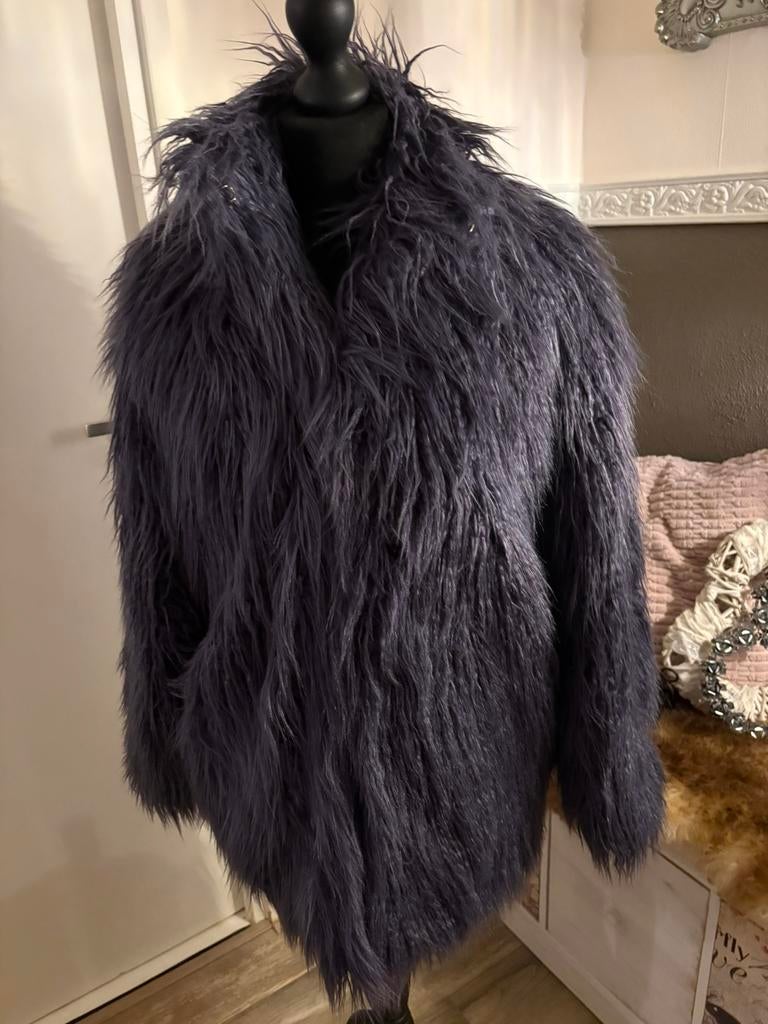 ADIDAS teddy jas. Nog nooit gedragen! Kado gekregen., Kleding | Dames, Ophalen of Verzenden, Nieuw, Maat 38/40 (M), Paars