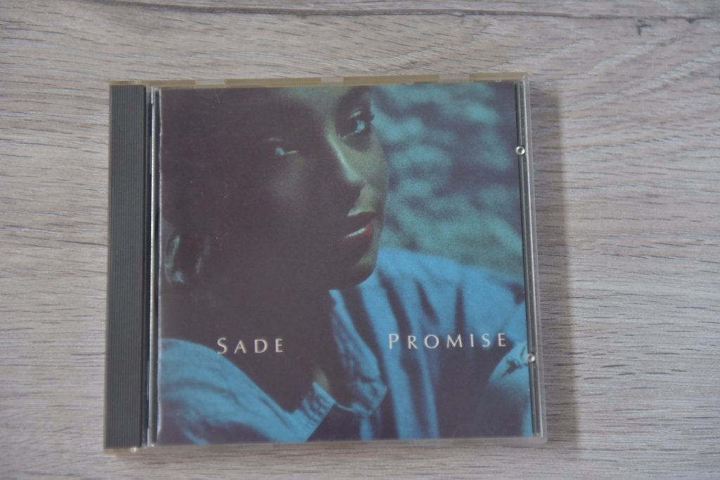 SADE  --- PROMISE   11 geweldige nummers, Inclusief boekje, Zo goed als nieuw, Album, Verzenden