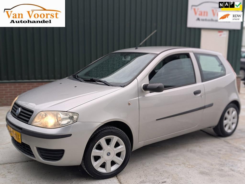 Fiat Punto 1.2 Sound airco, apk super onderhoud !, Auto's, Fiat, Bedrijf, Te koop, Punto, Airbags, Airconditioning, Centrale vergrendeling
