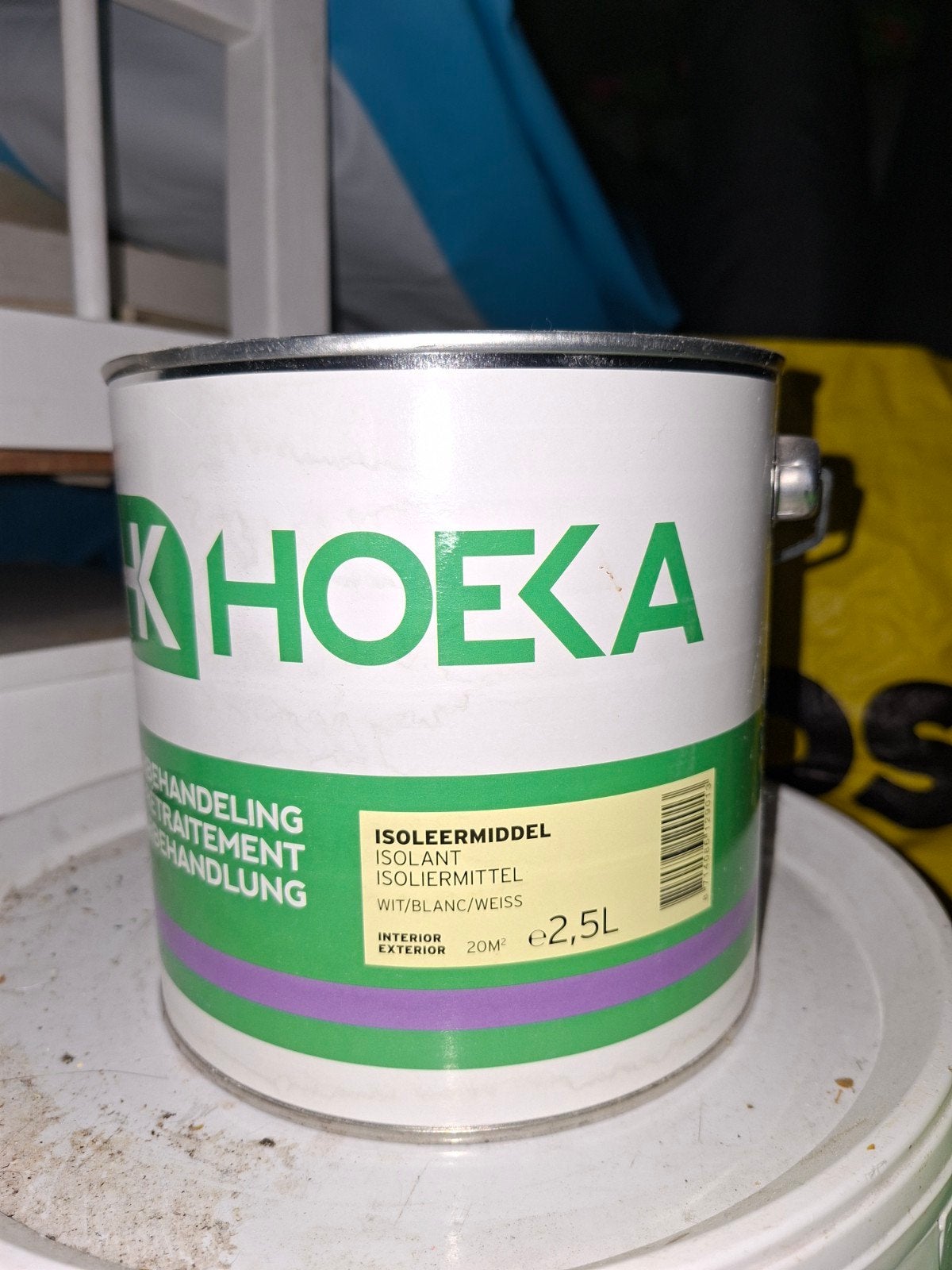 Hoeka isoleermiddel 2,5L, Doe-het-zelf en Verbouw, Verf, Beits en Lak, Minder dan 5 liter, Ophalen, Zo goed als nieuw, Wit