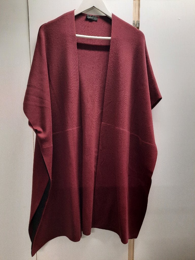 poncho nieuwstaat, Ophalen of Verzenden, Zo goed als nieuw, Overige kleuren