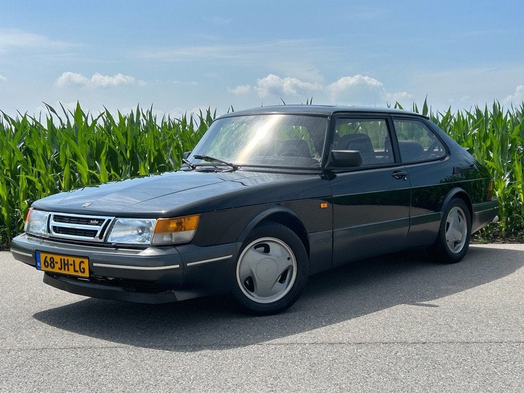 Saab 900 2.0 Turbo 16 S, Voorwielaandrijving, Gebruikt, Zwart, 4 cilinders