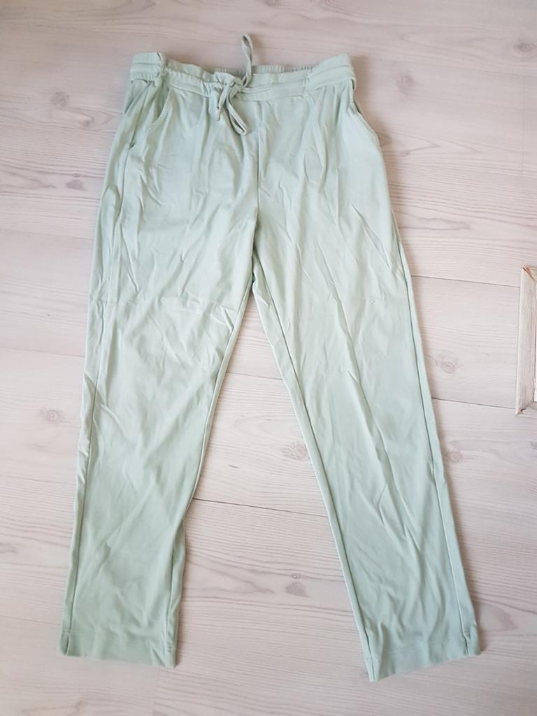 New Star dames nylon broek in maat 33, Kleding | Dames, Broeken en Pantalons, Ophalen of Verzenden