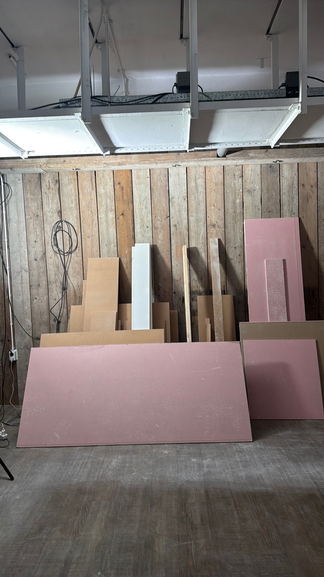 Gipsplaten, MDF en hout - GRATIS!, Doe-het-zelf en Verbouw, Ophalen, Minder dan 25 mm, Zo goed als nieuw, Plank