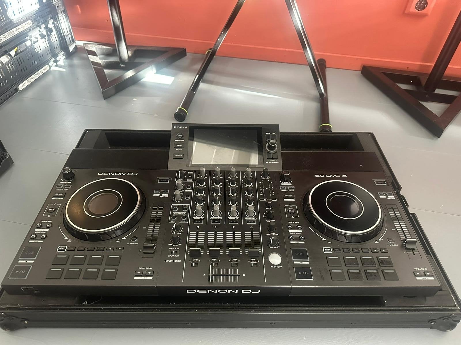 Denon DJ SC Live 4 DJ-controller incl. flightcase, Ophalen, Zo goed als nieuw, Dj-set, Denon