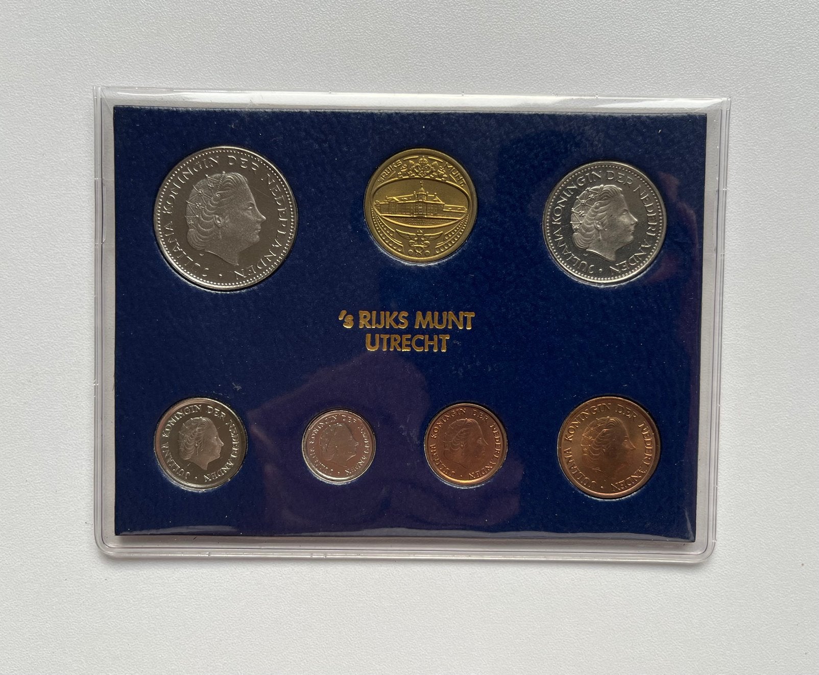 Jaarsetje Nederland 1980, Ophalen of Verzenden, Koningin Juliana