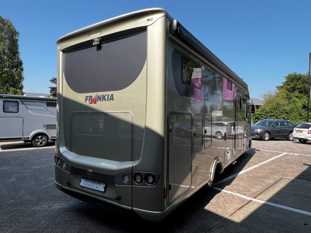 Frankia Platin Plus I 7900 Eerste Eigenaar, Luifel, 7 tot 8 meter, Diesel, Mercedes