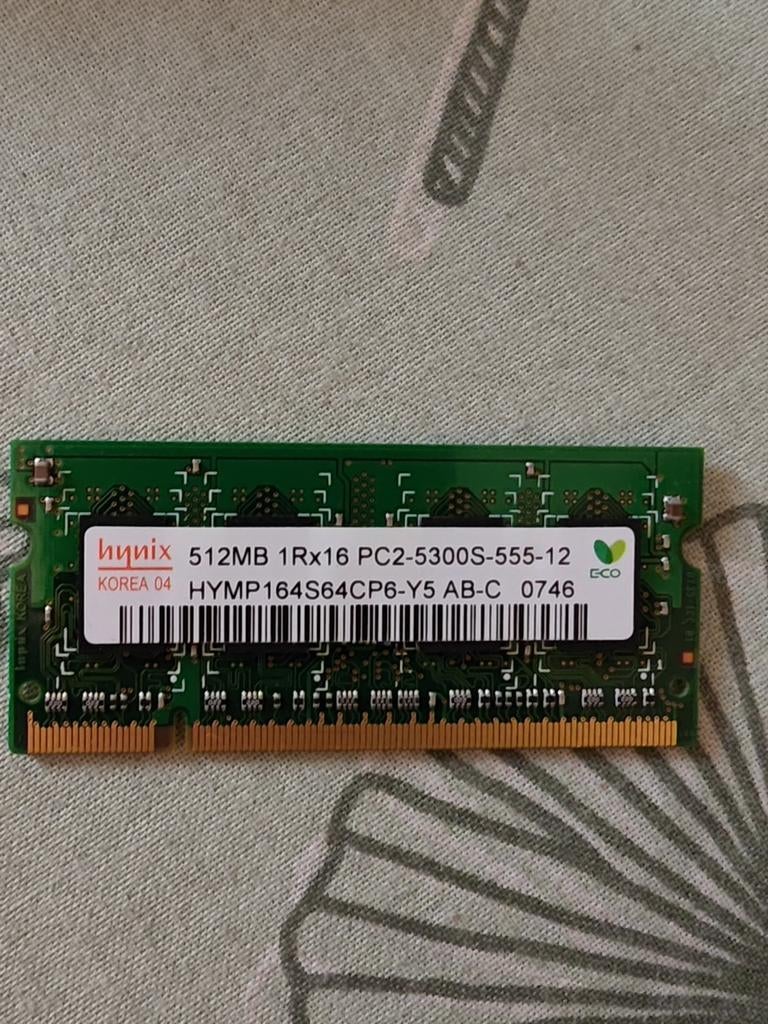 Hynix 512MB PC2-5300S DDR2 Laptop RAM Geheugen, Computers en Software, RAM geheugen, Ophalen of Verzenden, DDR2, Laptop, Gebruikt