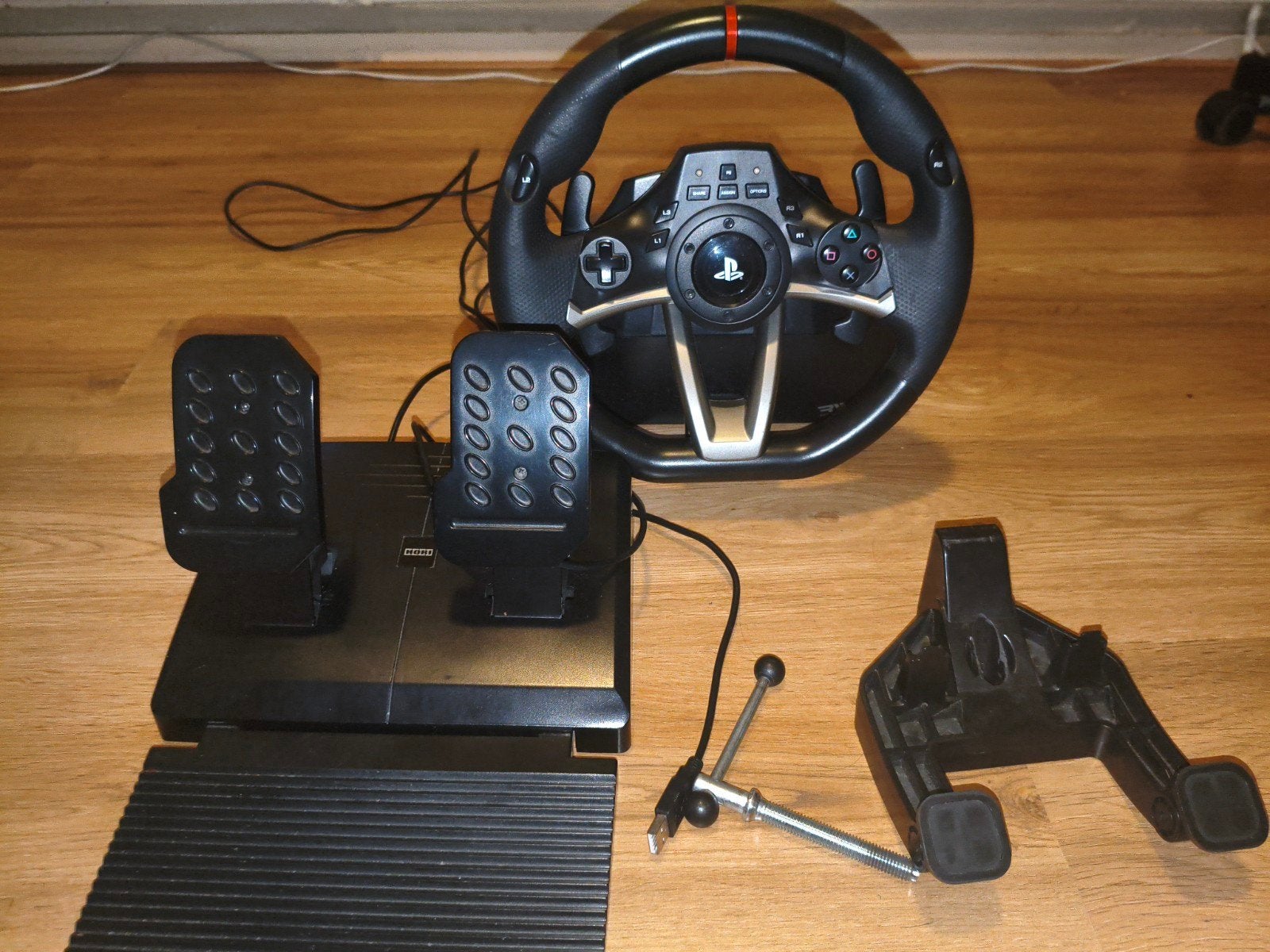 Hori Racing Wheel Apex voor PS4/PC - Rem defect, Ophalen, Gebruikt, Stuur of Pedalen, PlayStation 4