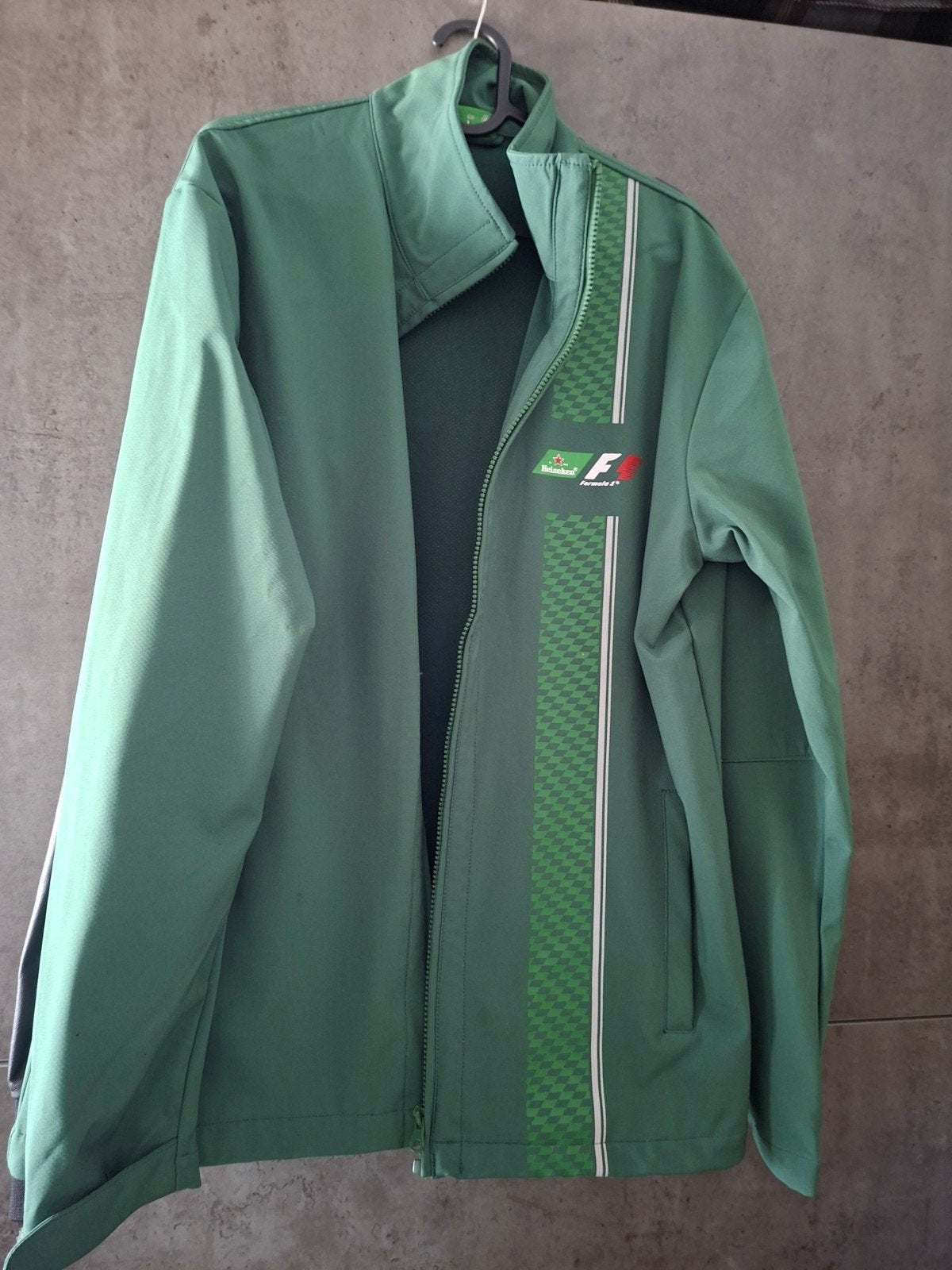 Heineken F1 Vest Maat L - Groen, Kleding | Heren, Jassen | Zomer, Maat 52/54 (L), Ophalen of Verzenden, Gedragen, Groen
