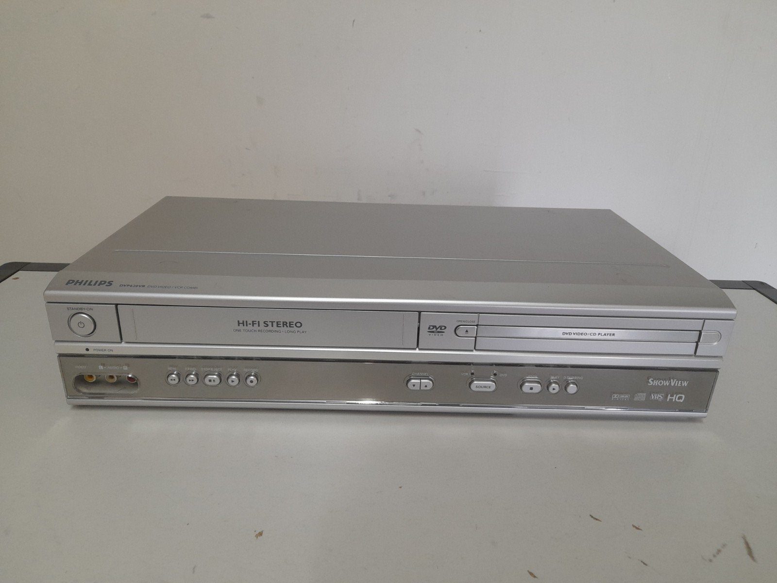 Philips videorecorder / dvd speler combi DVP620VR ( defect ), Ophalen of Verzenden, Niet werkend, VHS-speler of -recorder