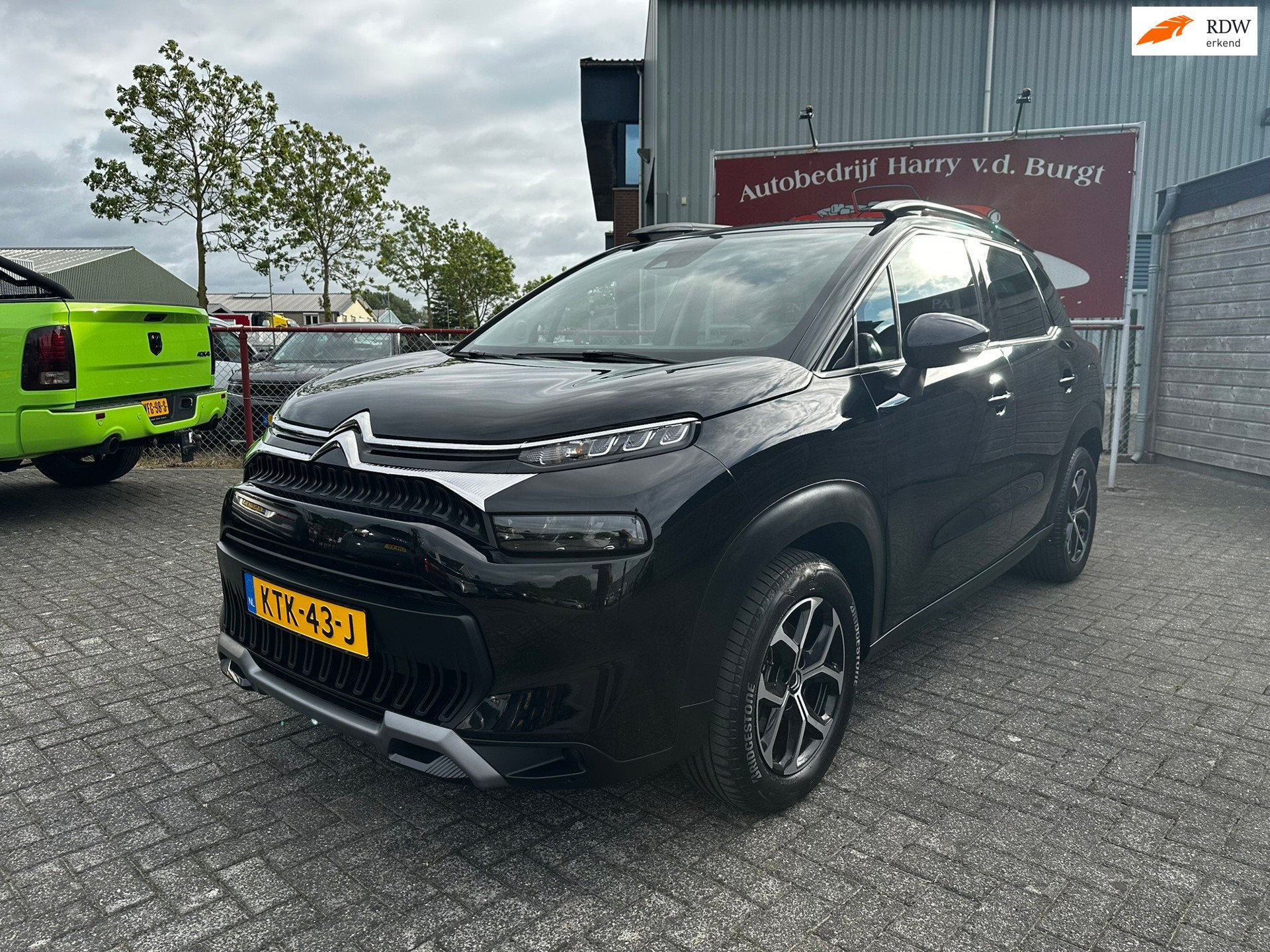 Citroen C3 Aircross Origin 1.2 PureTech Plus | Automaat | Na, Auto's, Dealer onderhouden, Gebruikt, 1199 cc, Met garantie (alle)