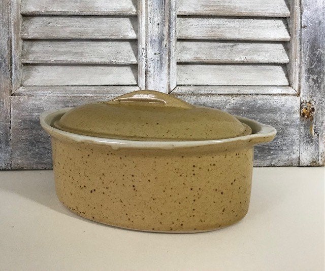 Franse mosterd kleurige grès paté terrine met spikkeltjes, Ophalen of Verzenden