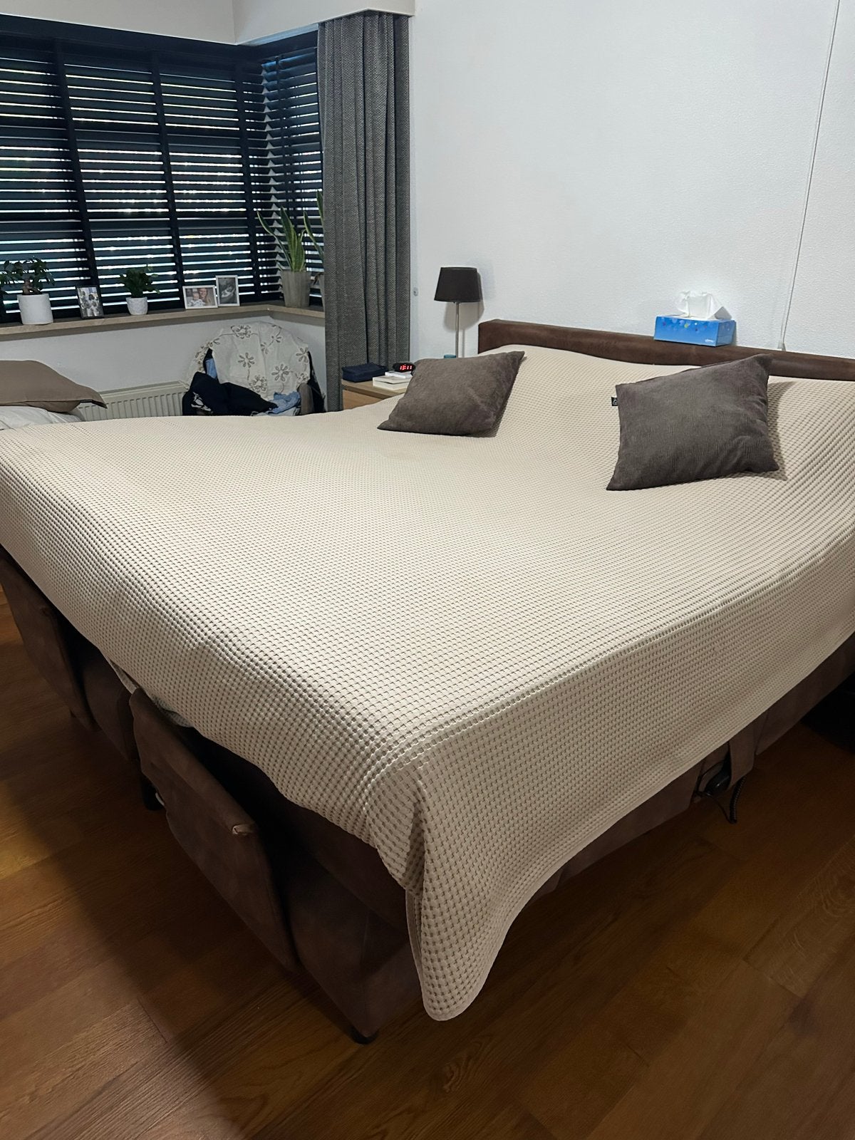 Tweepersoons boxspring 180x200m elektrisch  bodem, Ophalen, Tweepersoons, Overige maten, 200 cm