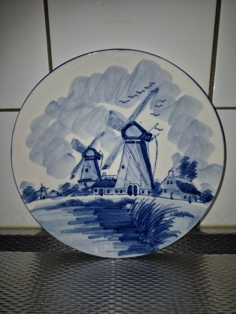 Delftsblauw wandbord met molens (Gereserveerd), Wandbord of Wandpaneel, Handgemaakt, Blauw, 25 cm