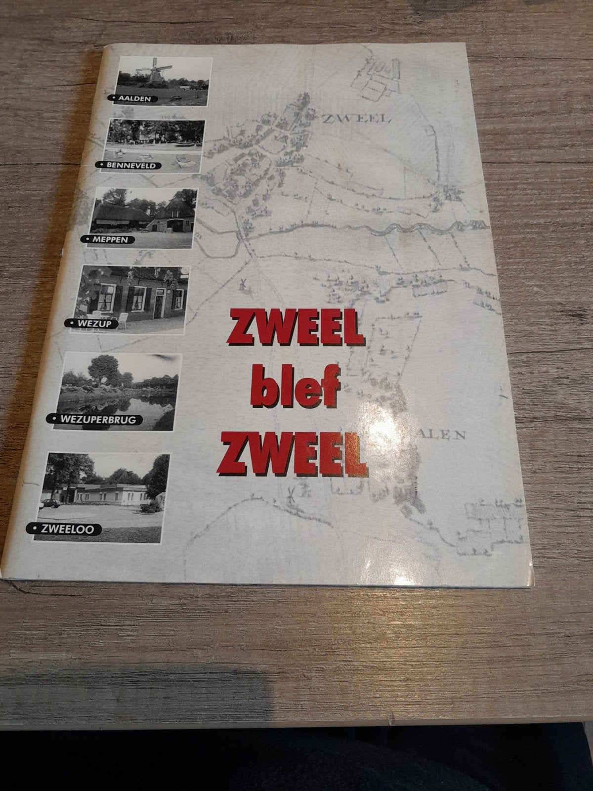 Zweel blef Zweel - Historisch boek over Zweeloo (25), Ophalen of Verzenden, 20e eeuw of later, Gelezen, Onbekend