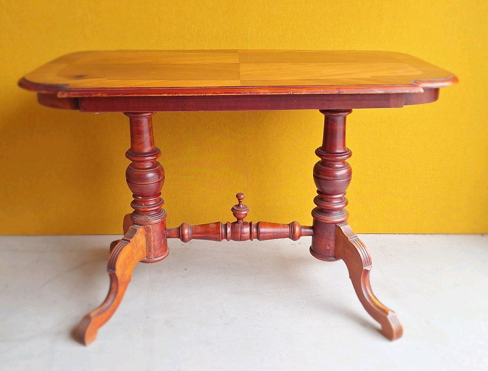 antieke mahonie houten spinkop tafel, sidetable, bijzettafel, Ophalen of Verzenden