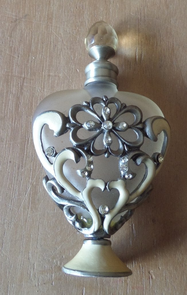 parfum flesje met staaf dop glas emaille, Ophalen of Verzenden