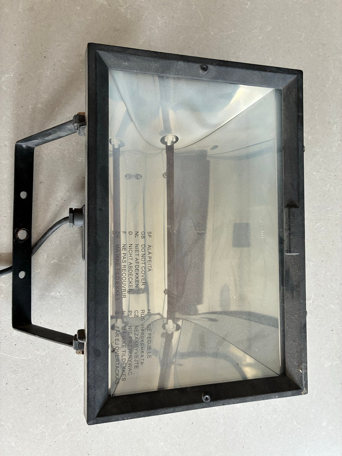 Terras infraroodstraler 1000 Watt - Elektrische heater, Ophalen, Gebruikt, Elektrisch, Wand