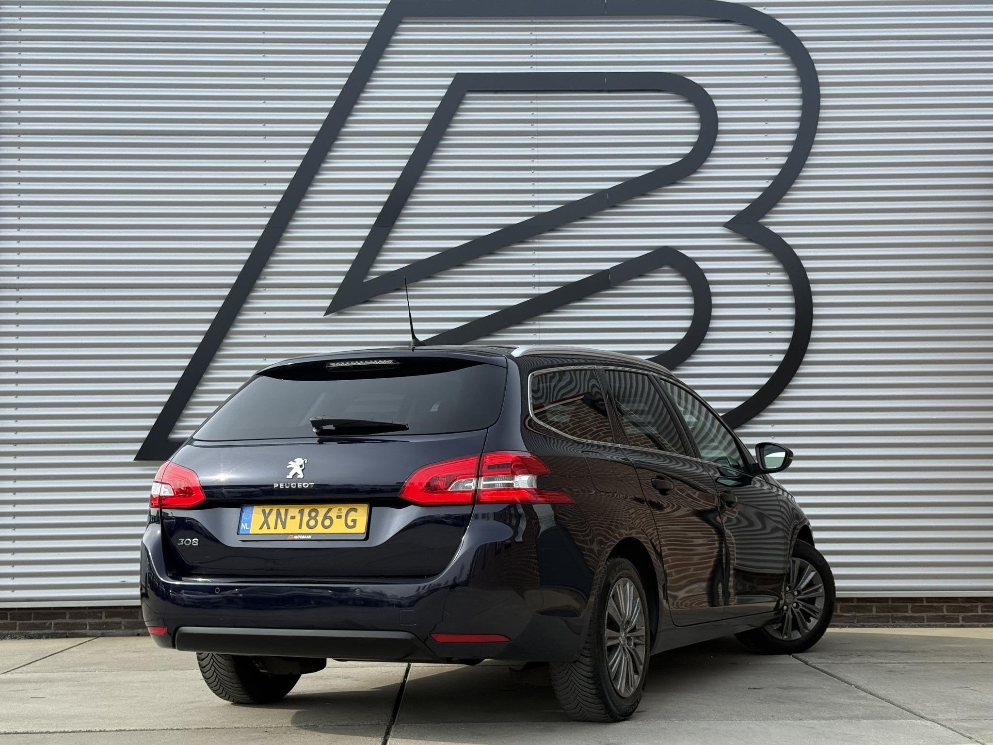 Peugeot 308 SW 1.2 PureTech Allure 2e Eigenaar|Navi|Clima|Pa, Voorwielaandrijving, Gebruikt, Euro 6, 1199 cc