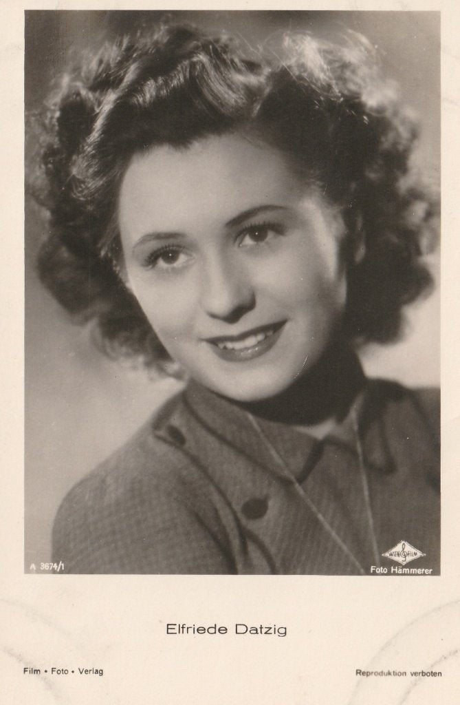 Oude Kaart Elfriede Datzig, Verzenden, 1940 tot 1960, Ongelopen, Sterren en Beroemdheden