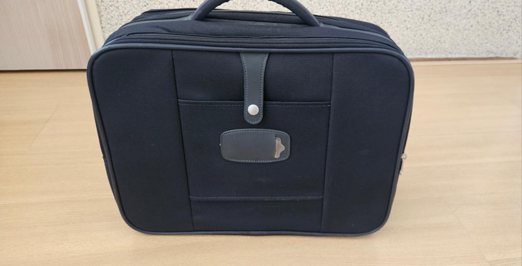 Nieuwe  Samsonita (KLM ) pilot tas, 30 cm of meer, Zwart, Ophalen of Verzenden, Nieuw