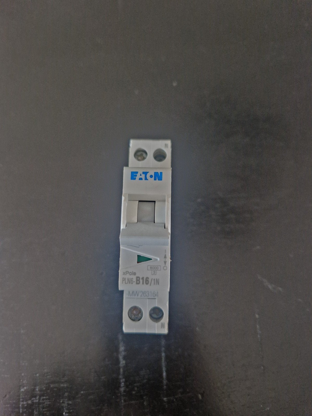 Eaton PLNG-B16/1N Schakelaar voor extra groep, Doe-het-zelf en Verbouw, Elektra en Kabels, Ophalen of Verzenden