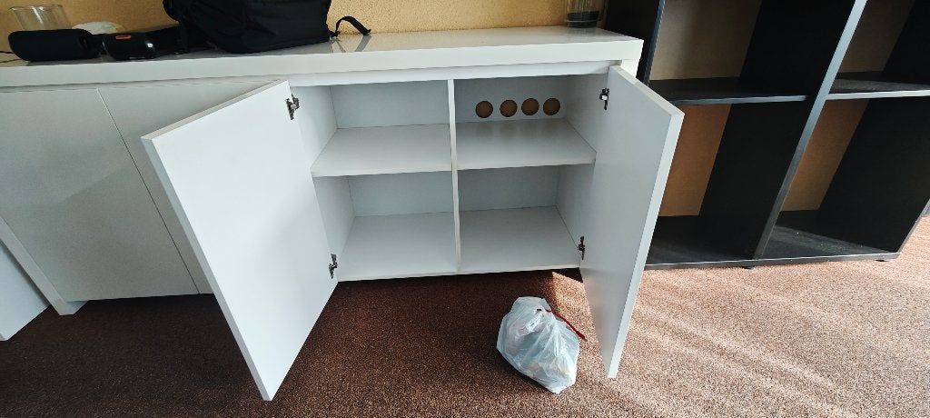 Wit hoogglans dressoir 4 deuren, Ophalen, Zo goed als nieuw, 25 tot 50 cm, 200 cm of meer