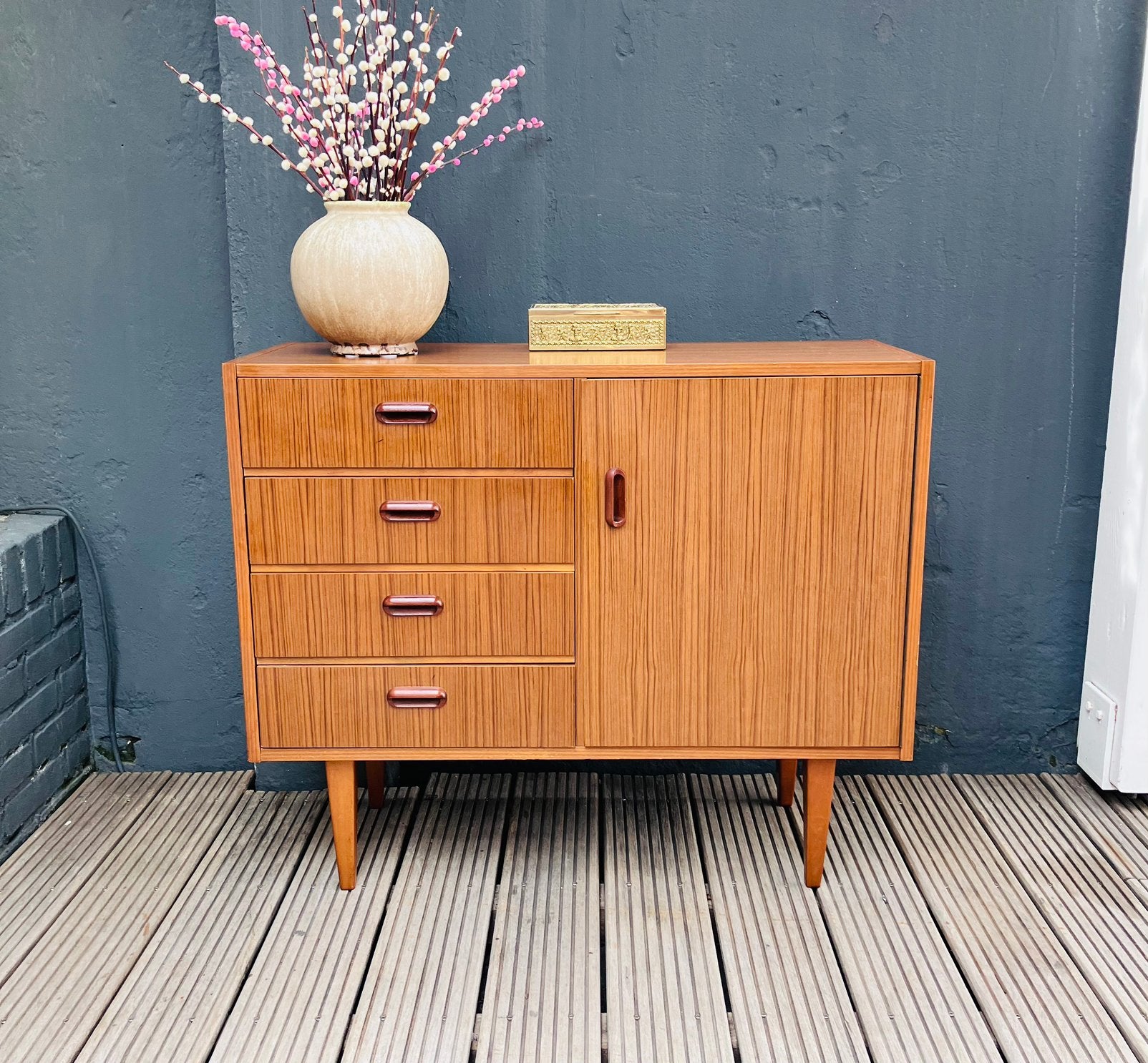 Vintage ladekast / dressoir, Huis en Inrichting, Kasten | Ladekasten, Ophalen, 50 tot 100 cm, Zo goed als nieuw, 3 of 4 laden