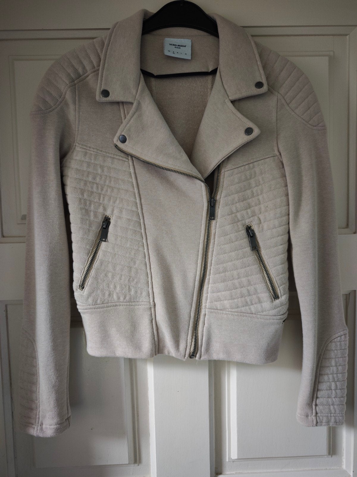 Leuk jasje van Vero Moda, maat S, Kleding | Dames, Vero Moda, Beige, Ophalen of Verzenden, Zo goed als nieuw