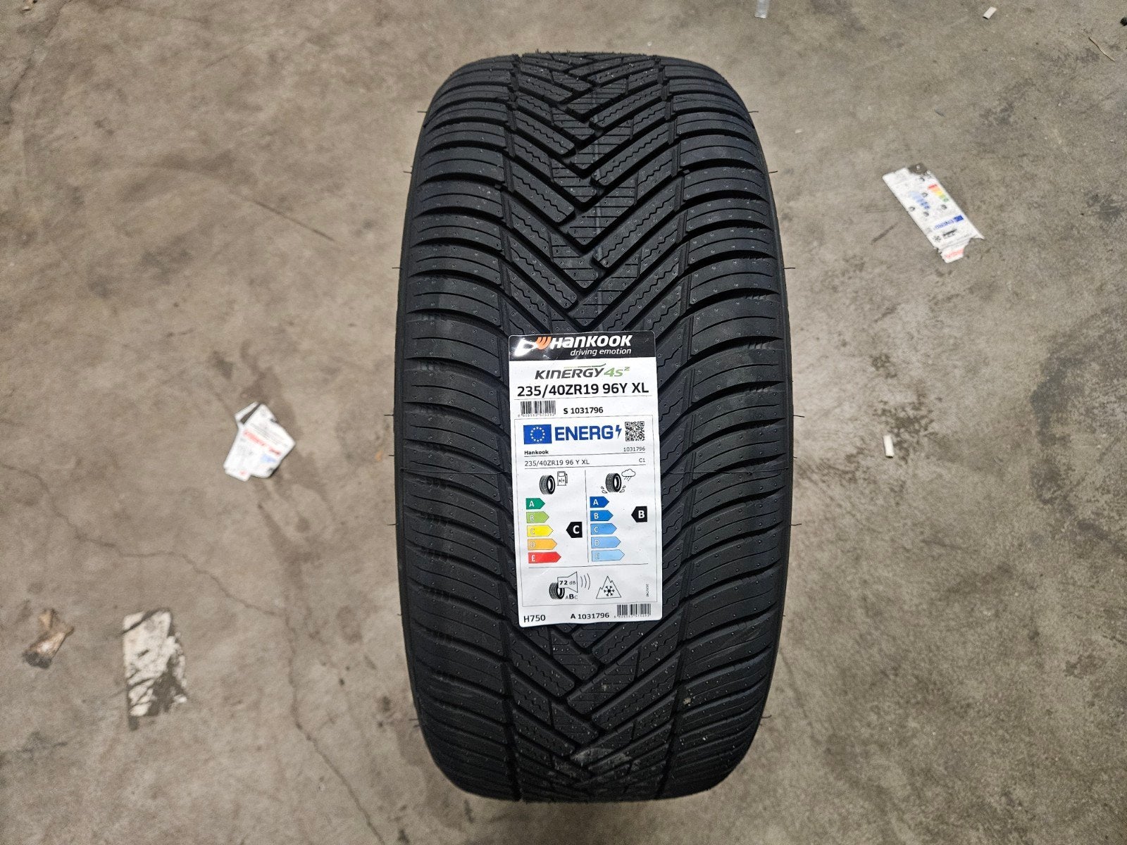 4x Nieuwe all season banden 235 40 19 Hankook Kinergy, Nieuw, 235 mm, All Season, Band(en)