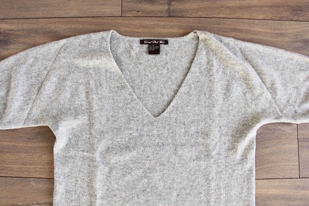 Mooi Central Park West Jurkje 100% Cashmere (M) - 71 € 95,-, Maat 38/40 (M), Ophalen of Verzenden, Zo goed als nieuw, Grijs