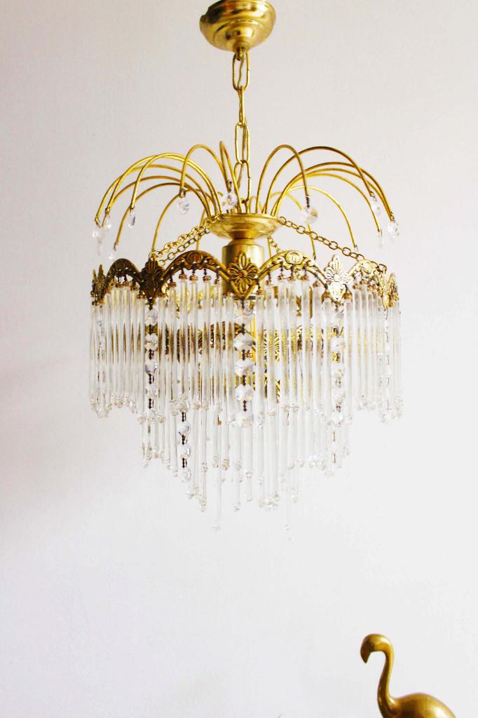 Goudkleurige vintage kroonluchter. Hollywood regency lamp, Ophalen, O, O, Overige materialen