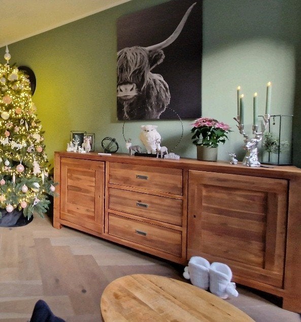 Complete set: Eettafel, Salontafel, Dressoir, TV-kast, Ophalen, Gebruikt