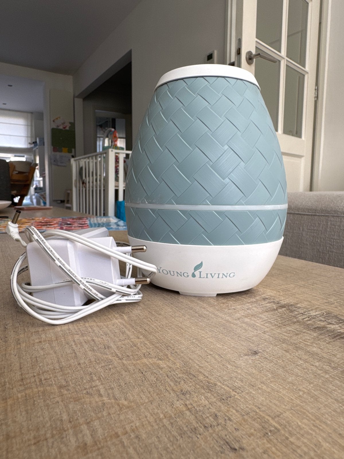 Young Living Sweet Aroma Diffuser, Ophalen of Verzenden, Zo goed als nieuw