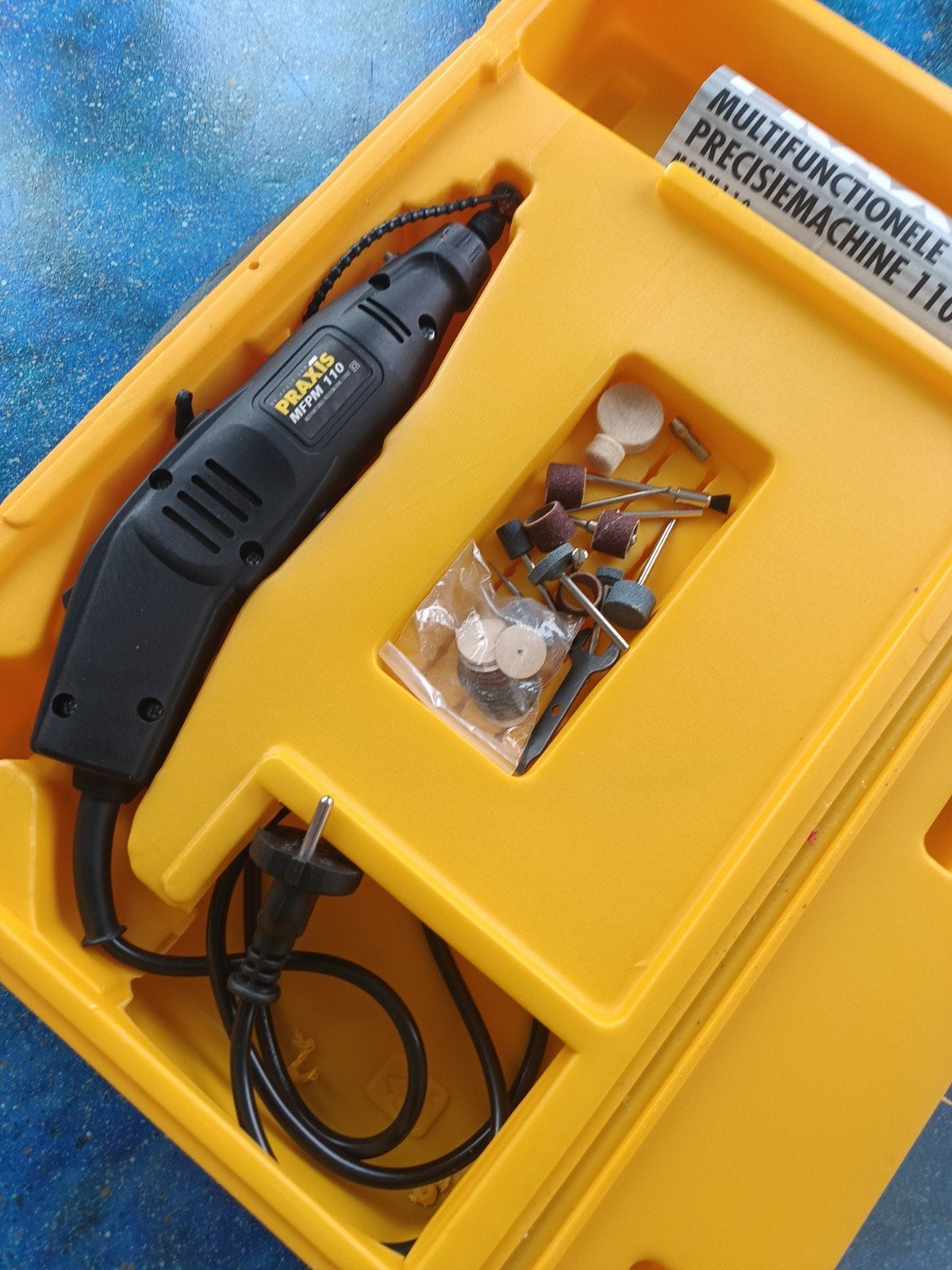 Praxis multifunctionele precisiemachine, Ophalen, Gebruikt