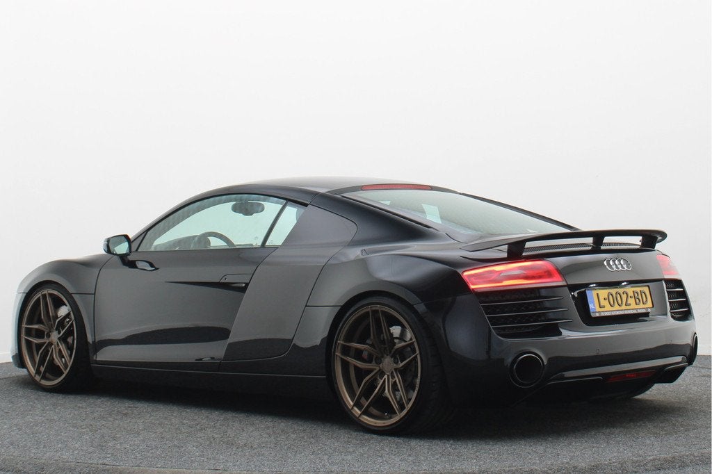 Audi R8 4.2 FSI quattro Facelift, Carbon, Vossen Wheels, B&O, Auto's, Audi, Euro 5, 430 pk, Gebruikt, 1535 kg