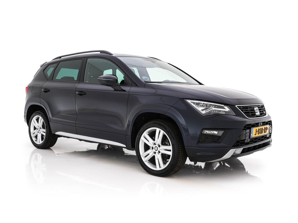 SEAT Ateca 1.5 TSI FR Business Intense (INCL-BTW) *FULL-LED, Voorwielaandrijving, 4 cilinders, 150 pk, Zwart