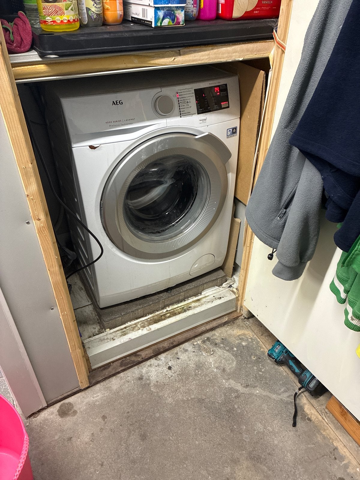 AEG Lavamat 6000 Serie Wasmachine - 8kg, Witgoed en Apparatuur, Ophalen, 1200 tot 1600 toeren, Gebruikt, 8 tot 10 kg
