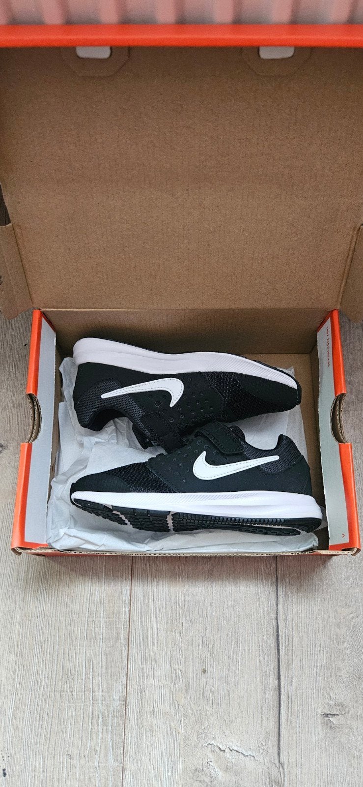 Nike Star Runner 2 (PSV) - Zwarte Sportschoenen Maat 32, Ophalen, Nieuw, Nike, Jongen of Meisje