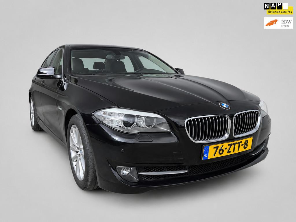 BMW 5-serie Touring 520i High Executive - Leder - Navi - Cru, Auto's, BMW, Bedrijf, Te koop, 5-Serie, ABS, Airbags, Airconditioning
