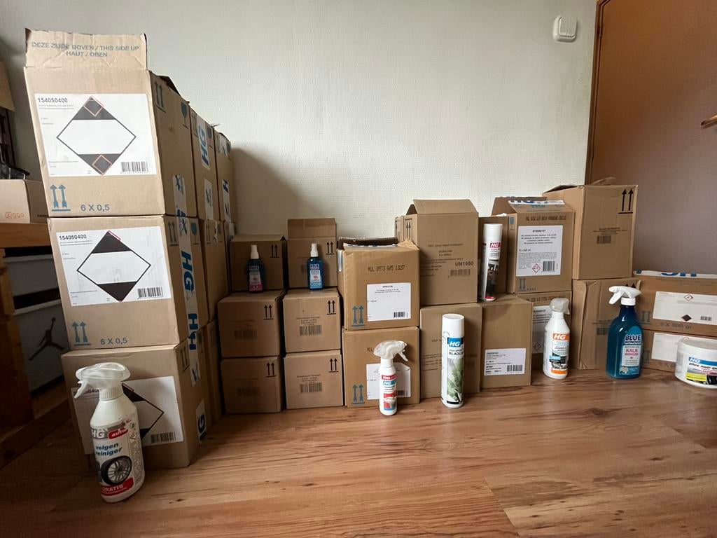 MOET VANDAAG WEG! Partij Hg & bluewonder schoonmaakartiken, Huis en Inrichting, Schoonmaakartikelen, Ophalen, Overige typen