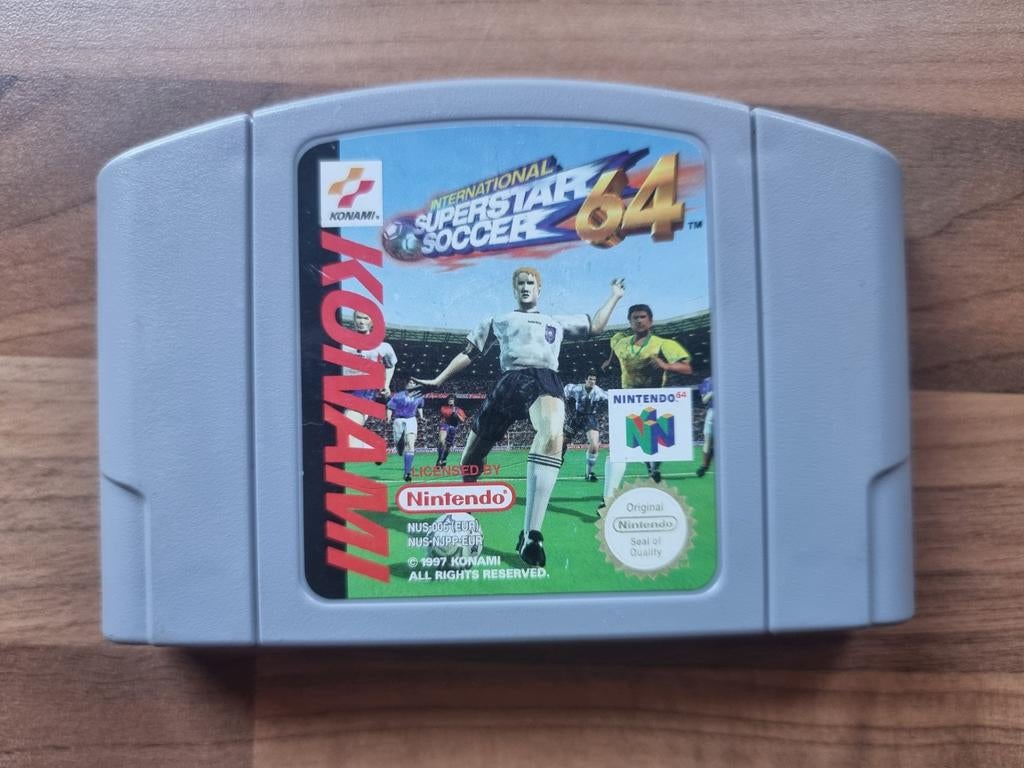 International Superstar Soccer 64, 1 speler, Ophalen of Verzenden, Zo goed als nieuw, Vanaf 3 jaar