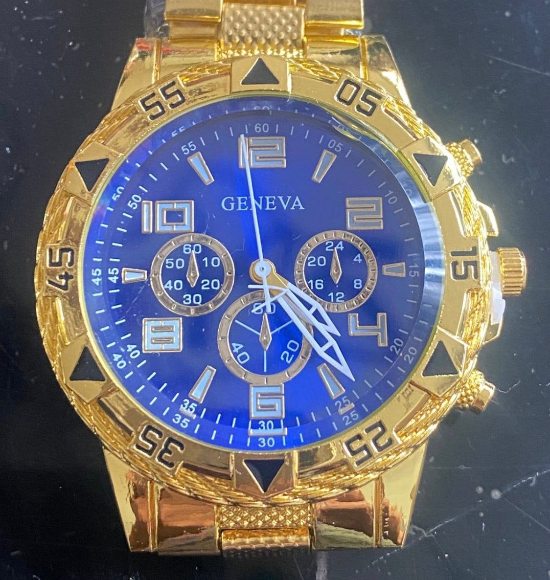 Geneva Gold Metal Men's Analog Quartz Watch, Overige merken, Overige materialen, Polshorloge, 1960 of later