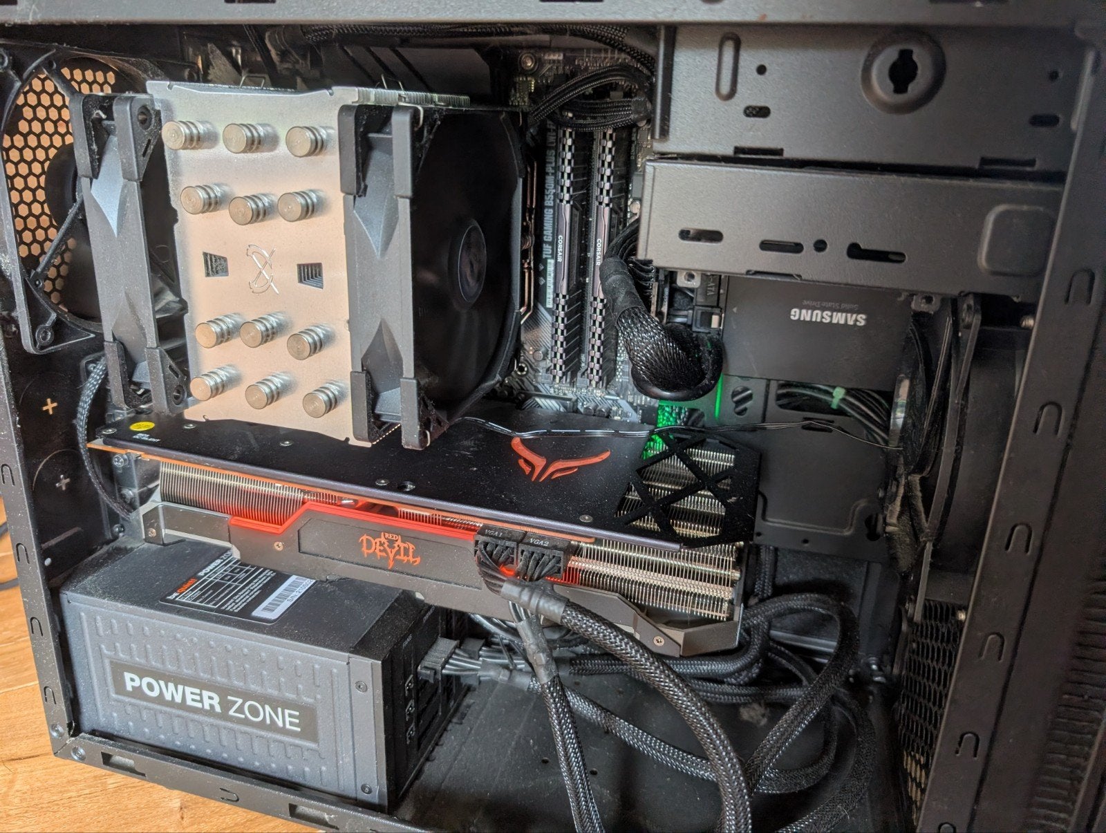 ASUS TUF GAMING B550M-PLUS Ryzen 3600x RX 5700XTGPU 400 eu, Ophalen, Gaming, 3 tot 4 Ghz, SSD