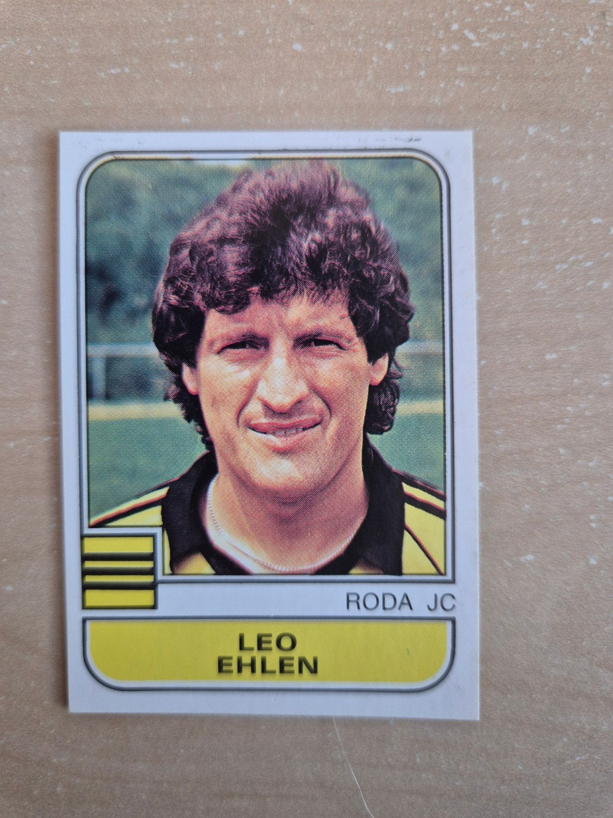Panini Voetbal 82 Leo Ehlen Roda JC, Verzamelen, Sportartikelen en Voetbal, Ophalen of Verzenden, Zo goed als nieuw, Roda JC, Poster, Plaatje of Sticker