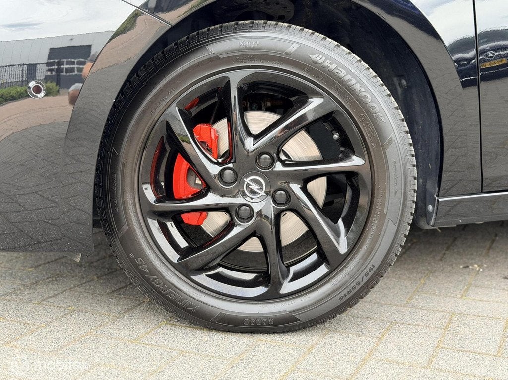 Opel Corsa 1.2 GS Line 1e Eig Pano BOMVOL NIEUWSTAAT!, Voorwielaandrijving, Gebruikt, 1199 cc, Bedrijf