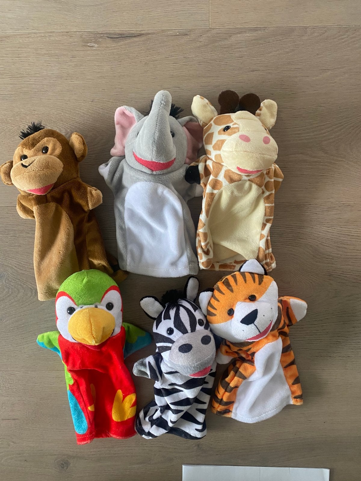 6 handpoppen: olifant, papegaai, giraffe, zebra, tijger, aap, Overige merken, Overige karakters, Grijs, Ophalen of Verzenden
