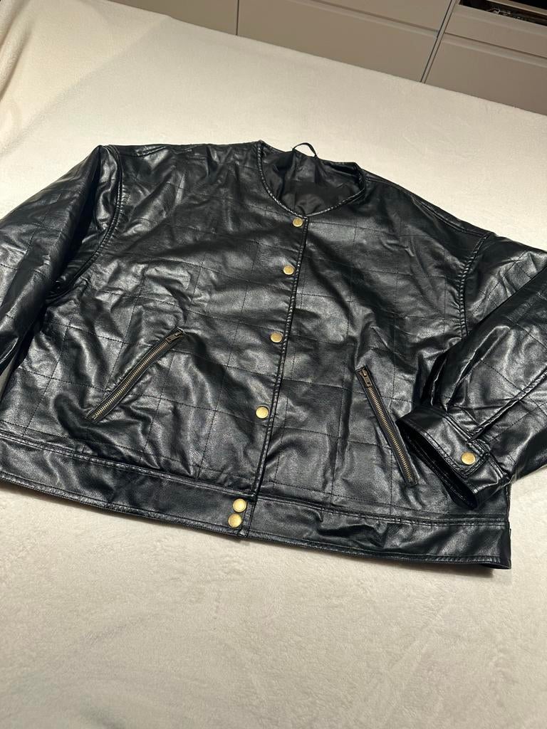Vintage Zwart Lak Cropped Nep Leren Jasje Maat 3XL, Ophalen of Verzenden, Gedragen, Maat 46/48 (XL) of groter, Zwart