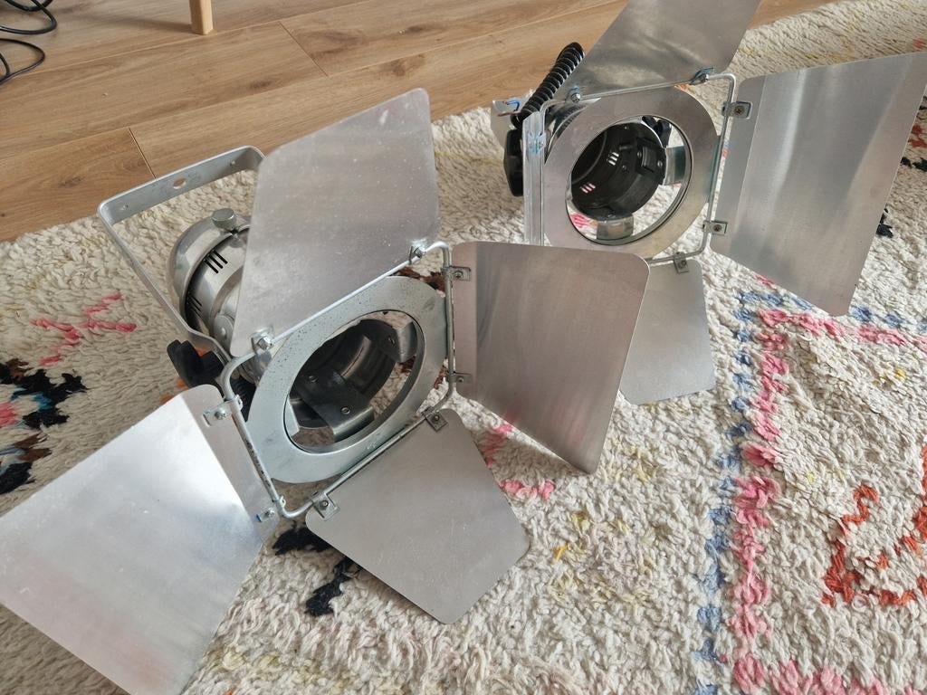 2 lampen in oude studio stijl, Huis en Inrichting, Ophalen